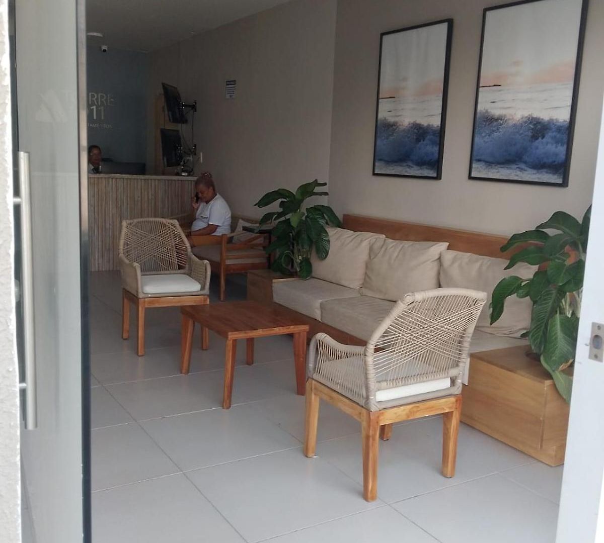 Apartasuite Torre 811