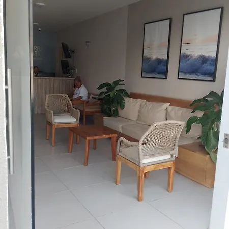 Apartasuite Torre 811